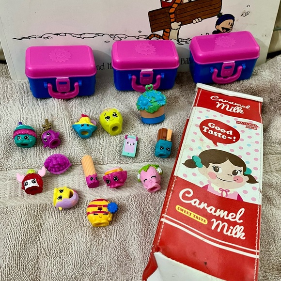 Shopkins Toys and Accessories Bundle - Picture 2 of 2